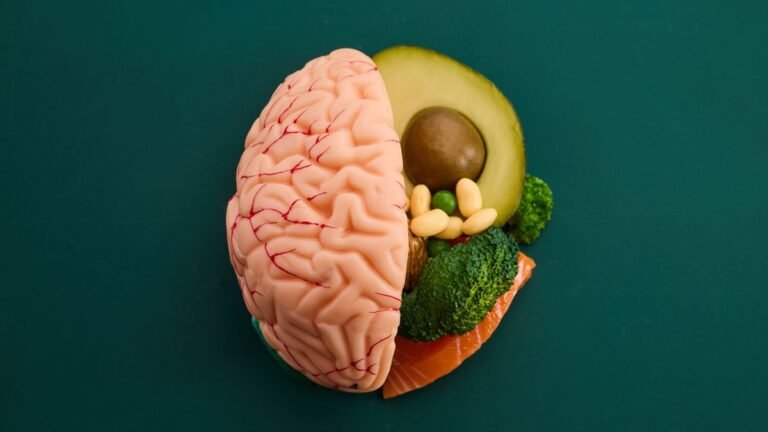 Nutrition and Mental Health: 8 Proven Tips for Wellbeing