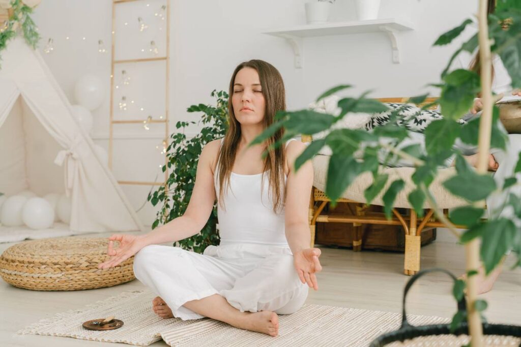 person choosing healthy alternative showing the replacement strategy central to how to break a bad habit