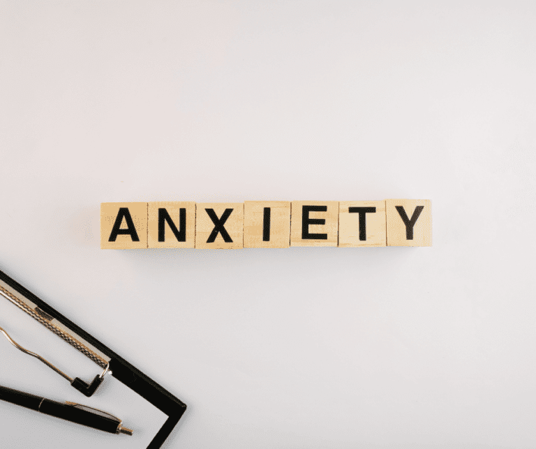 How to Deal with Anxiety: 7 Powerful Ways That Really Work